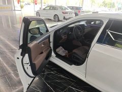 Lexus ES 200 Premium Edition - ფოტო 5