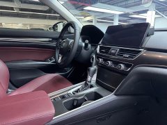 Honda Accord 260TURBO Phantom Night Premium Edition - ფოტო 18