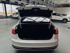 Volkswagen Bora 280TSI DSG Respect Edition - ფოტო 13
