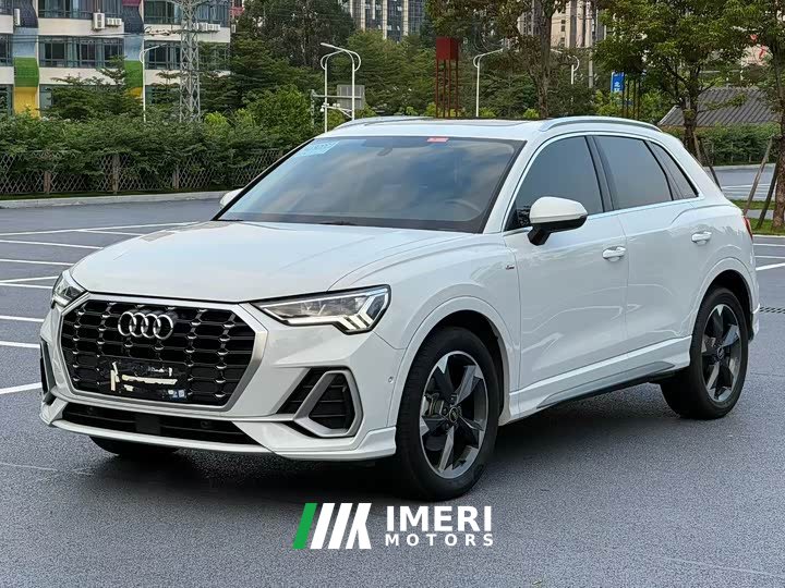 Audi Q3 35 TFSI Fashion Dynamic Edition (1.5T) - ავტომობილი ჩინეთიდან