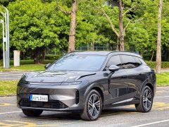 Lynk & Co Geely Lynk & Co 08 EM-P 2025 120km Long Range Pro - ფოტო 1