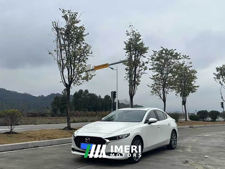 Mazda3 Axela 2.0L Automatic Premium Edition