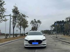 Mazda3 Axela 2.0L Automatic Premium Edition - ფოტო 2