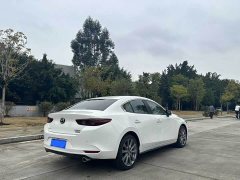 Mazda3 Axela 2.0L Automatic Premium Edition - ფოტო 4