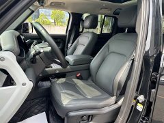 Land Rover Defender 2023 110 3.0T P400 Dark Edition - ფოტო 5