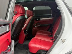 Porsche 2020 Cayenne Turbo 4.0T - ფოტო 8