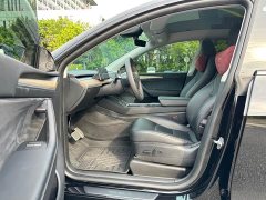 Tesla Model Y Rear-Wheel Drive - ფოტო 9