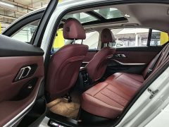BMW 3 Series 320Li M Sport Package - ფოტო 13