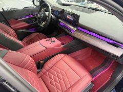 BMW 5 Series 530Li Luxury M Sport Package - ფოტო 10