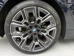 BMW 5 Series 530Li Luxury M Sport Package - ფოტო 19
