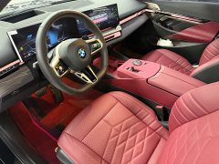 BMW 5 Series 530Li Luxury M Sport Package - ფოტო 5