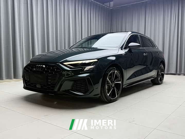 Audi A3 Sportback 35 TFSI Fashion Sport - ავტომობილი ჩინეთიდან