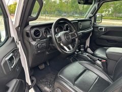 Jeep Gladiator 2022 3.6L Pioneer Edition - ფოტო 8