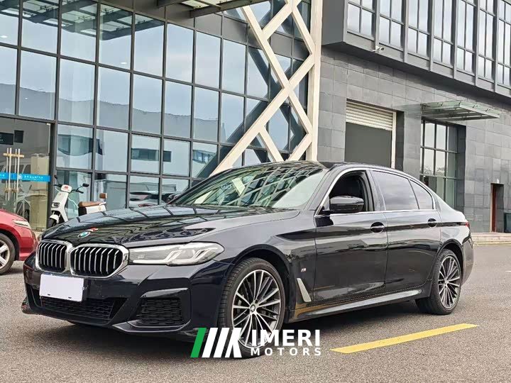 BMW 5 Series 530Li Luxury M Sport Package - ავტომობილი ჩინეთიდან