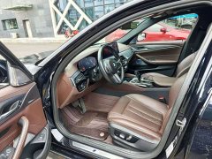 BMW 5 Series 530Li Luxury M Sport Package - ფოტო 4