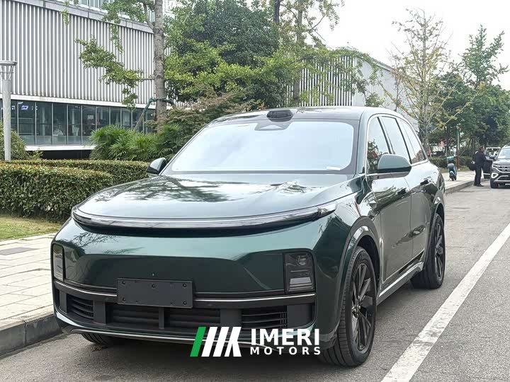 Li Auto L8 2024 Pro - ავტომობილი ჩინეთიდან