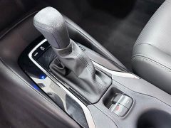 Toyota Corolla TNGA 1.5L CVT Leading Edition - ფოტო 13