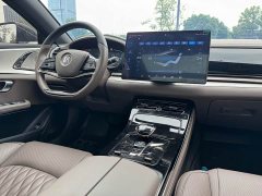BYD Han DM-i 121KM Honor Edition - ფოტო 11