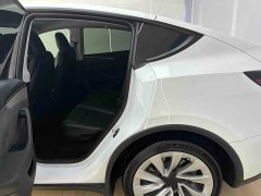 Tesla Model Y Long Range All-Wheel Drive - ფოტო 10