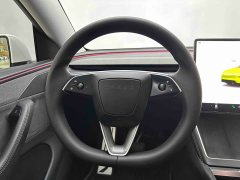 Tesla Model Y Long Range All-Wheel Drive - ფოტო 12