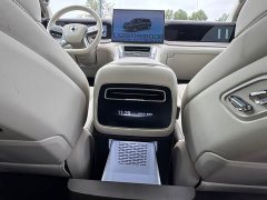 Denza BYD Denza N9 Flagship - ფოტო 15