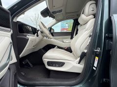 Denza BYD Denza N9 Flagship - ფოტო 5