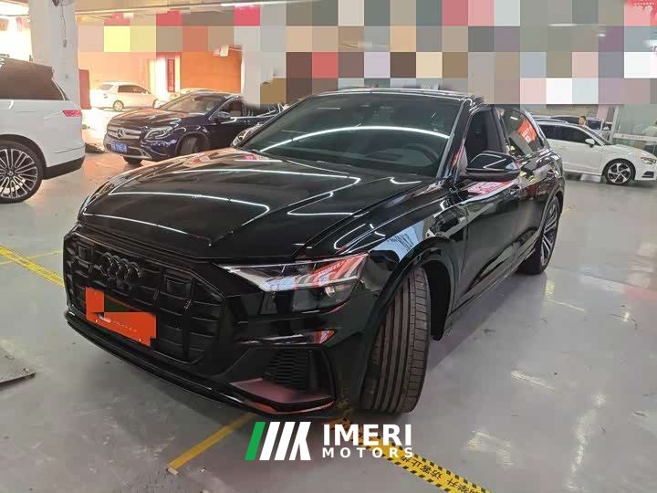 Audi Q8 55 TFSI Luxury Dynamic