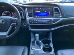 Toyota Highlander 2.0T AWD Knight Edition 7-Seater - ფოტო 9