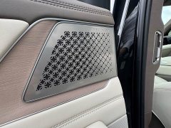 Denza BYD Denza N8L Flagship - ფოტო 10