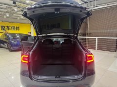 Tesla Model Y Rear-Wheel Drive - ფოტო 15