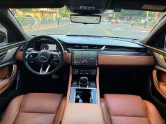 Jaguar XFL 2.0T P300 AWD Flagship Sport Edition - ფოტო 9