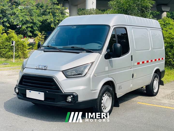 Teshun Terios 2.8T Space King Standard Short-wheelbase Mid-high Roof 3-seater Diesel Euro VI JX493