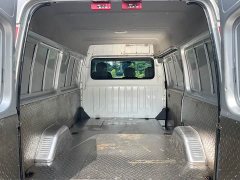 Teshun Terios 2.8T Space King Standard Short-wheelbase Mid-high Roof 3-seater Diesel Euro VI JX493 - ფოტო 7