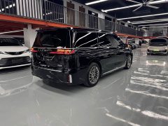 Voyah Lantu Dreamchaser Low Carbon Edition Family - ფოტო 15