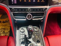 Bentley Flying Spur 4.0T V8 Standard Edition - ფოტო 16