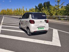Wuling Hongguang MINIEV Fourth Generation Four-Door Advanced Edition - ფოტო 12
