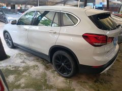 BMW X1 2022 sDrive20Li Fashion - ფოტო 10