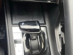 Hyundai Elantra 1.5L CVT Luxury - ფოტო 12