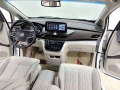 Buick GL8 Land Business Class 652T Luxury - ფოტო 9