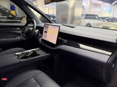 Zeekr Geely Geometry 009 Seven-Seat Ultra Home Edition - ფოტო 13
