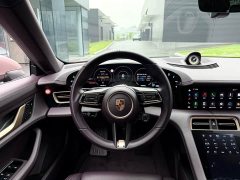 Porsche Taycan - ფოტო 10