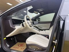Denza BYD Denza Z9 1100km Range AWD Max - ფოტო 4