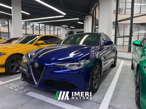 2021 Alfa Romeo Giulia 2.0T 280HP Luxury - ავტომობილი ჩინეთიდან