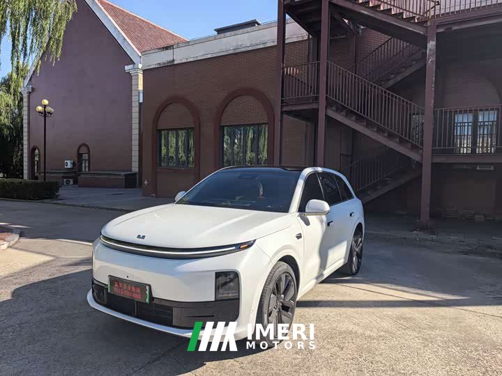 Li Auto L6 Pro - ავტომობილი ჩინეთიდან
