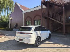 Li Auto L6 Pro - ფოტო 4