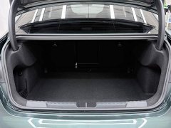 Audi A3 A3L Limousine 35 TFSI Luxury Sport - ფოტო 17