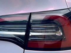 Tesla Model Y Standard Range RWD - ფოტო 11