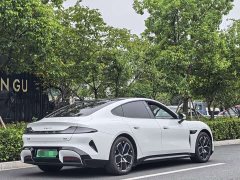 Xiaomi SU7 2024 Rear-Wheel Drive Long Range Smart Driving Edition - ფოტო 13