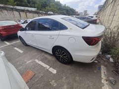 SAIC MG i5 1.5L CVT Star Shine Edition - ფოტო 8