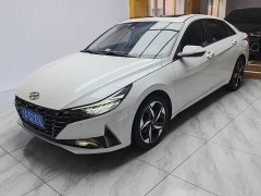 Hyundai Elantra 1.5L CVT Luxury - ფოტო 10